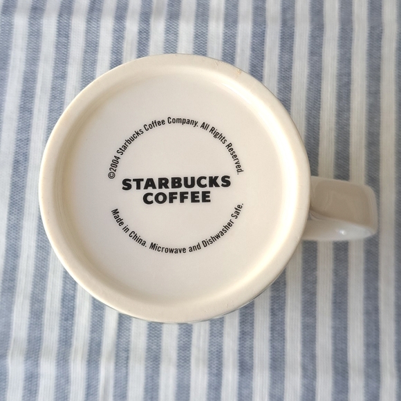 Vintage Y2k '04 Starbucks Coffee Tea Mug Avocado Green, Grass with Daisies, 4.7" - Picture 8 of 9